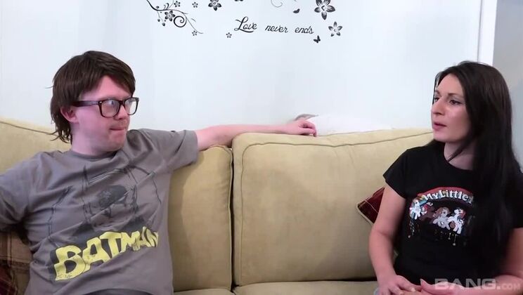 Brunette Babe Sophie Garcia Takes Big Load