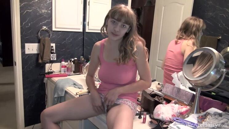 [WeAreHairy] - Dani's Casting Interview Before Her Hot Porn Shoot - Regina