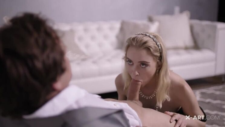 Gorgeous Blonde Chloe Delivers a Handjob