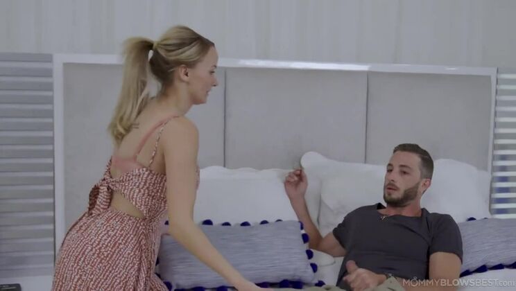 [MommyBlowsBest] - Pristine Edge Step-Mom in Bed - Hot Blonde Deepthroat - Pristine Edge