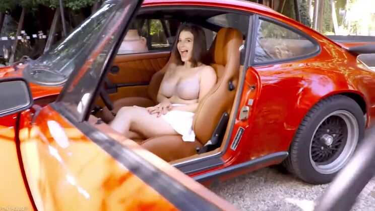 LaSirena69 - Brunette MILF Of The Month February 2021