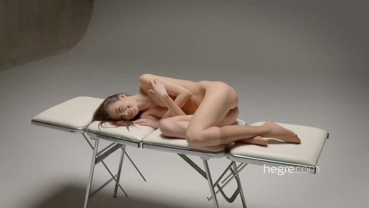 [Hegre] - Polish Sex Bombshell: Nicolette Private - Nicolette