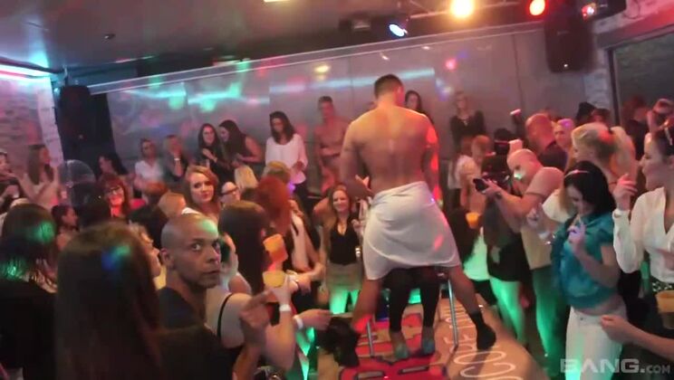 Strangers Turn Lingerie Party into Big Tits and Blowjob Party