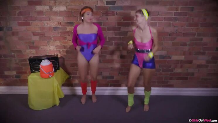 [GirlsOutWest] - Big Ass Brunettes Ray & Ripley Sex