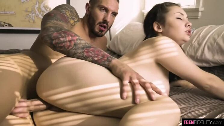 [TeenFidelity] - Hairy Teen Lenna Lux and Quinton James in a Hot Fuck - Lenna Lux - Quinton James - Leena Lux