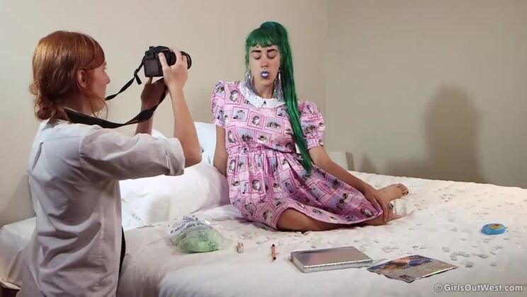 [GirlsOutWest] - Avalon and Emerald Celebrate Happy Vagina Day