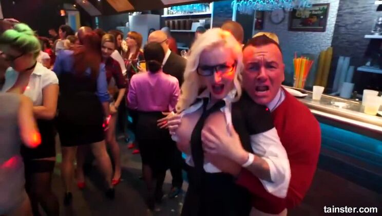 [Tainster] - Hot Blondes and Brunettes Take Big Cocks in Detention