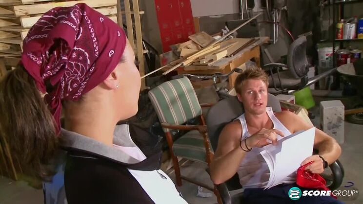 [ScoreLand] - Garage Fun with Selena Castro - selena castro