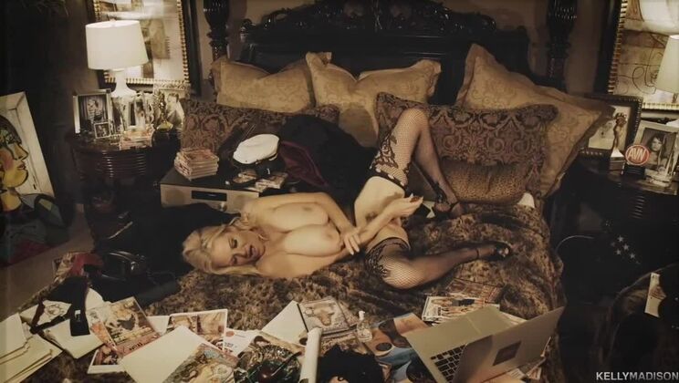 [KellyMadison] - Blonde Bombshell Kelly Madison Halloween Fun - Kelly Madison