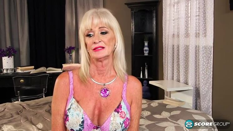 [60PlusMILFs] - Blonde GILF Leah L'Amour Takes a Huge Cock in Her Debut Scene - Tony Rubino - Leah LAmour