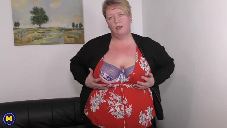 [Mature.nl] - Big Tits Mature BBW Woman in Stockings Plays