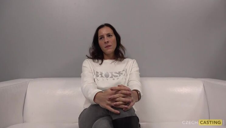 European Jarka: Brunette and Sexy