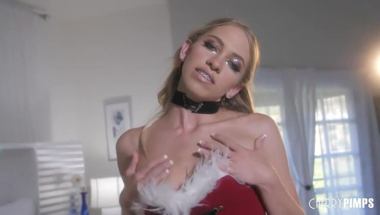 [WildOnCam] - Holiday Gift from Blonde Khloe Kapri - Khloe Kapri