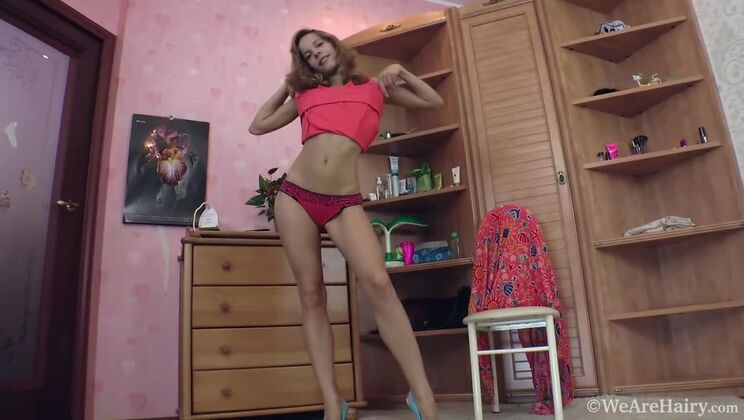 [WeAreHairy] - Hairy Brunette Mimi Lea Oils Her Body