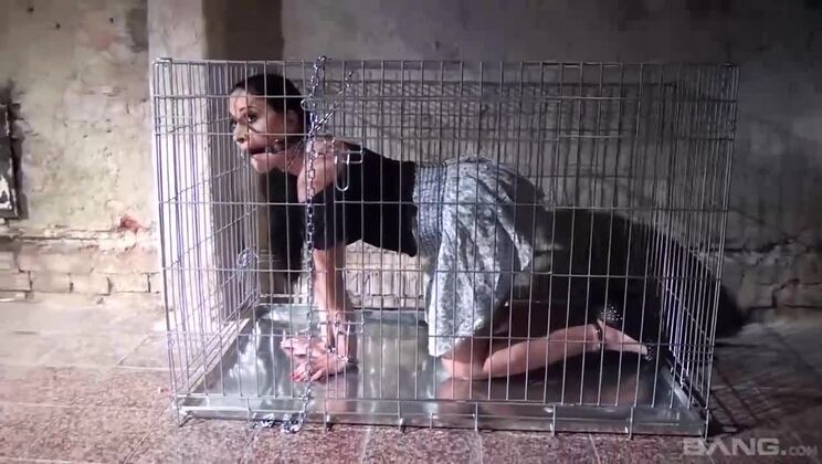 [BANG.com] - BDSM with Clair Brooks: A Rope Bondage Experience - Clair Brooks