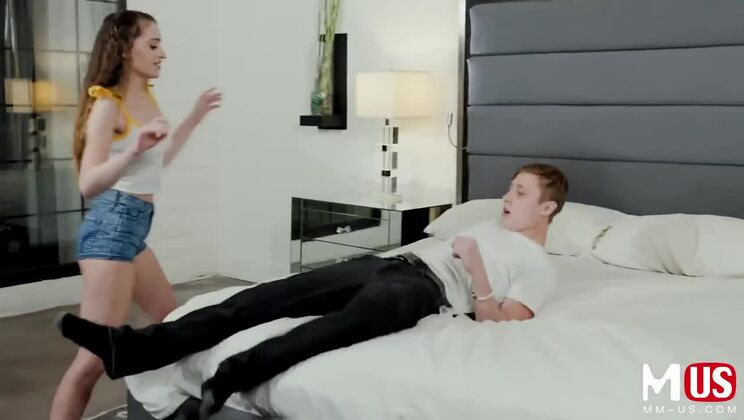 Make Me Cum, Face Full of Load