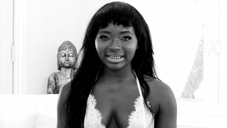 Noemie Bilas in Ebony Behind The Scenes