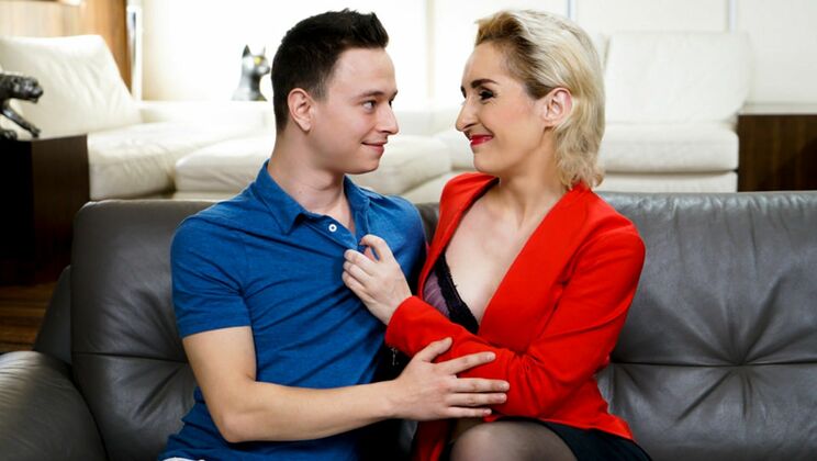 [LustyGrandmas] - Nikki Nuttz Licks Di Devi's Pussy