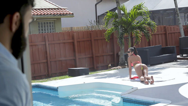 Taboo Summer Splash with Lovers