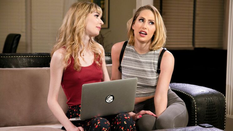 [Girlsway] - Carter Cruise and Marykate Moss: College Girl Lesbians - Carter Cruise - Marykate Moss