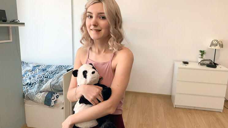 [TeamSkeetXSeries] - Adam Ocelot's Oral Sex Adventures with Eva Elfie