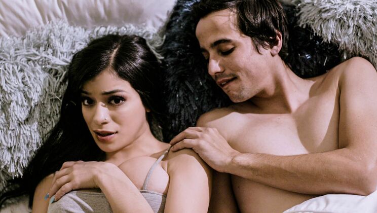 Big Tits Teen Savannah Sixx Gets Destroyed By Ricky Spanish