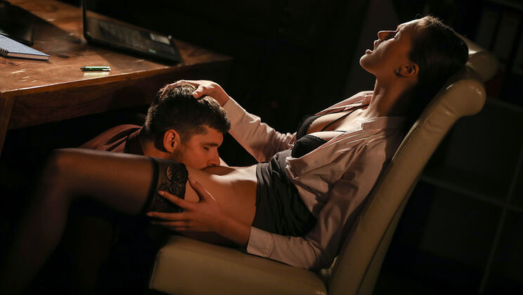 Crystal Alexis in Sensual Evening