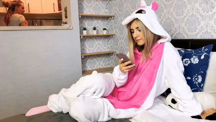 [TeamSkeetXSeries] - Mom Can't Witness This