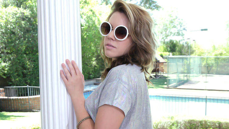 Young Pussy Betrayal