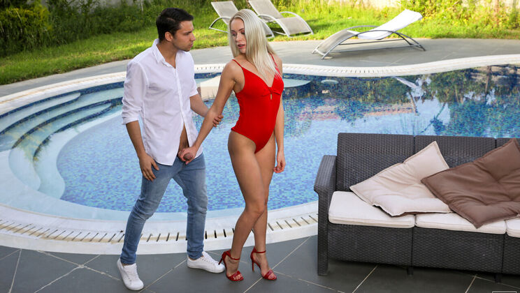 [NubileFilms] - Blonde Babe with Braces Outdoor Fun - Angelika Grays - Oliver Trunk