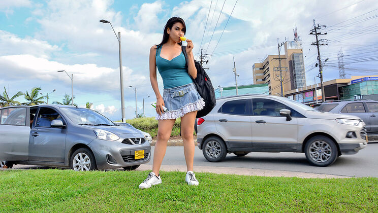 [Oyeloca] - Wet and Wild Latina Summer Sex - Mario Leon - Bella Dulce