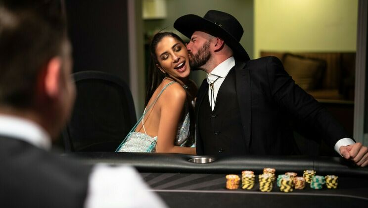 [Babes.com] - Hotel Room Frenzy with Big Cock - Gianna Dior - Stirling Cooper