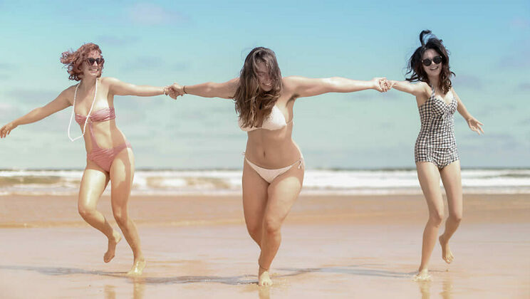 [SouthernSins] - Redhead and Brunette Hardcore Action at the Beach - Lily Rei - Chloe B - Kenji Sky - Kara Dasna