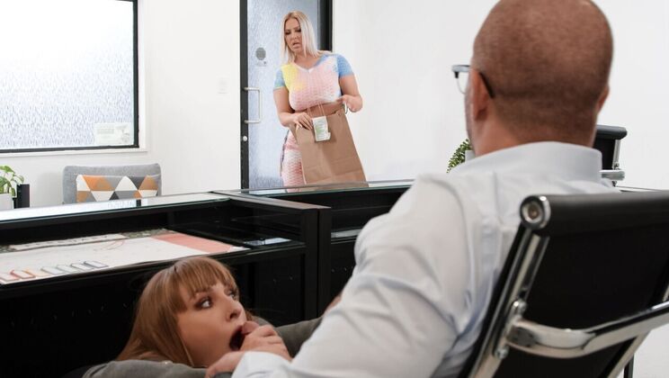 [Brazzers] - Office Creampie for Angel Youngs