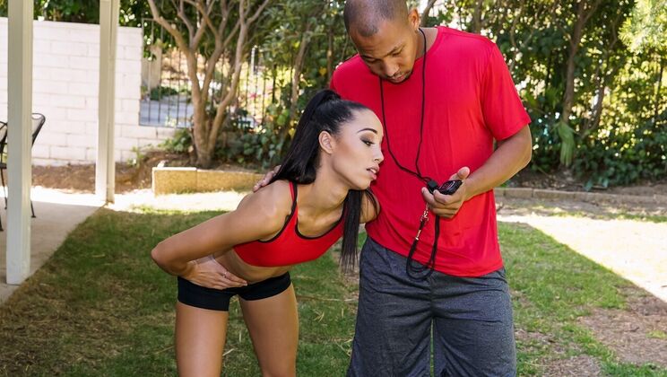 [Brazzers] - Cowgirl Fucking with Black Hair Beauty - Ricky Johnson - Alexis Tae