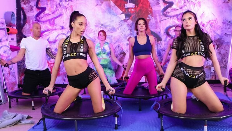 [Brazzers] - Violet Starr & Alexis Tae Take Black Cock - Ass to Mouth