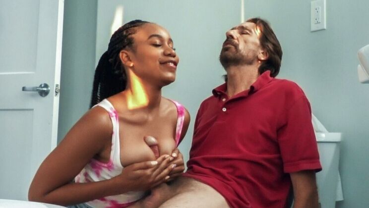 [Brazzers] - Sneaky Spy Gets Pounded - Jenna Foxx Takes Facial & Pussy Licking - Jenna Foxx - Steve Holmes