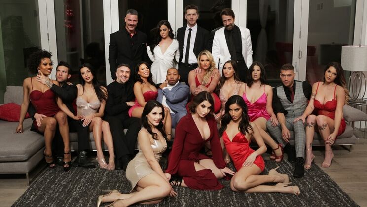 [Brazzers] - Whitney Wright's Anal Adventure on V-Day