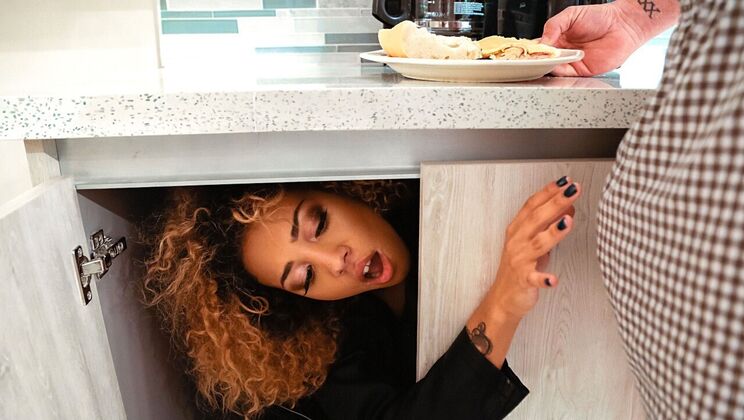 [TeensLoveHugeCocks] - Watching the Burglar Masturbate