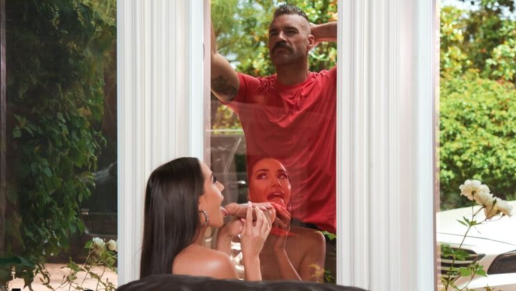 Desiree's Brunette Bombshell Desire