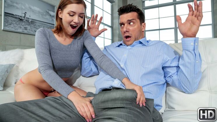 [TeensLoveHugeCocks] - Blonde Teen Riley Mae Gets Fucked By Ramon Nomar - Ramon Nomar - Riley Mae