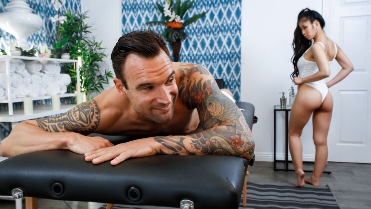 [BigNaturals] - Jade Kush's Piercing and Tattoo Get Fucked - Jade Kush - Alex Legend