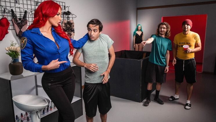 [LilHumpers] - The Short Hair, Bubble Butt, Cum on Tits - Ricky Spanish - Nicolette Shea