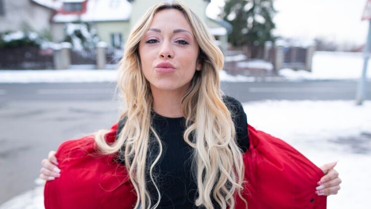 [PublicAgent] - Hot Cowgirl Action with Amilton - Stanley Johnson - Jennifer Amilton