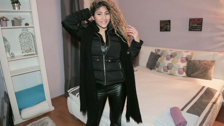 Amateur Latina Fucks in a Hotel