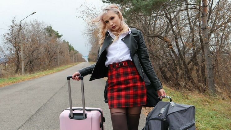 [StrandedTeens] - Teen Blowjob and Hard Fuck - Stacy Starando - Alan Freeman