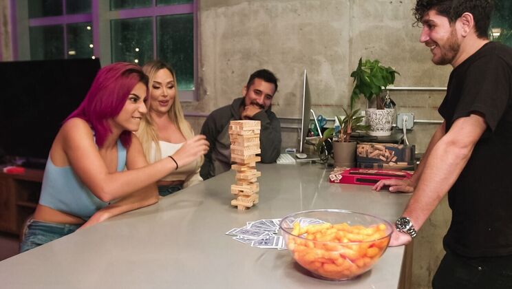 [WeLiveTogether] - Natural Tits and Big Ass in Amateur Lesbian - Callie Brooks - Roxie Sinner