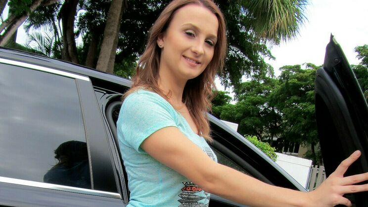 [StrandedTeens] - Sadie Leigh's Auto Sex - Sadie Leigh