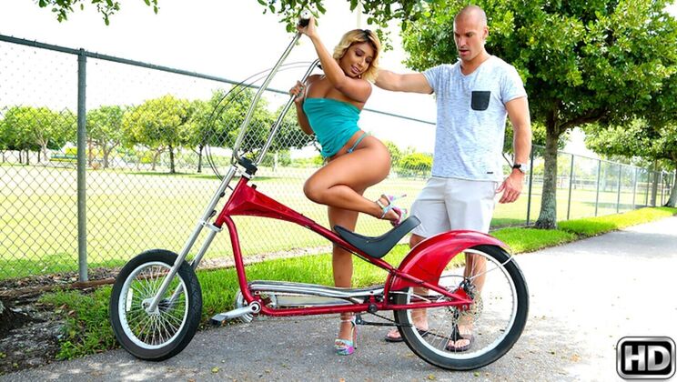 [8thStreetLatinas] - Trimmed Pussy and High Heels Action - Sean Lawless - Ally Berry