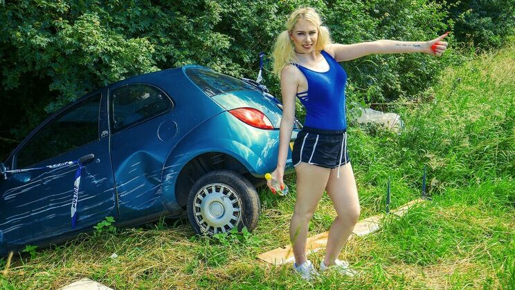 [StrandedTeens] - European Beauty Gets Down and Dirty in Car - Grace Harper